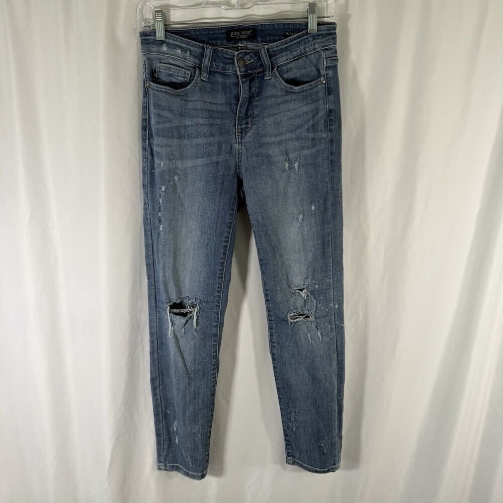 Judy Blue Jeans Women's 9 29 Medium Wash Denim Relaxed Fit Distressed